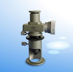 �о���(j��)͸����ƫ�ⰵ��(ch��ng)DIC�@΢�R